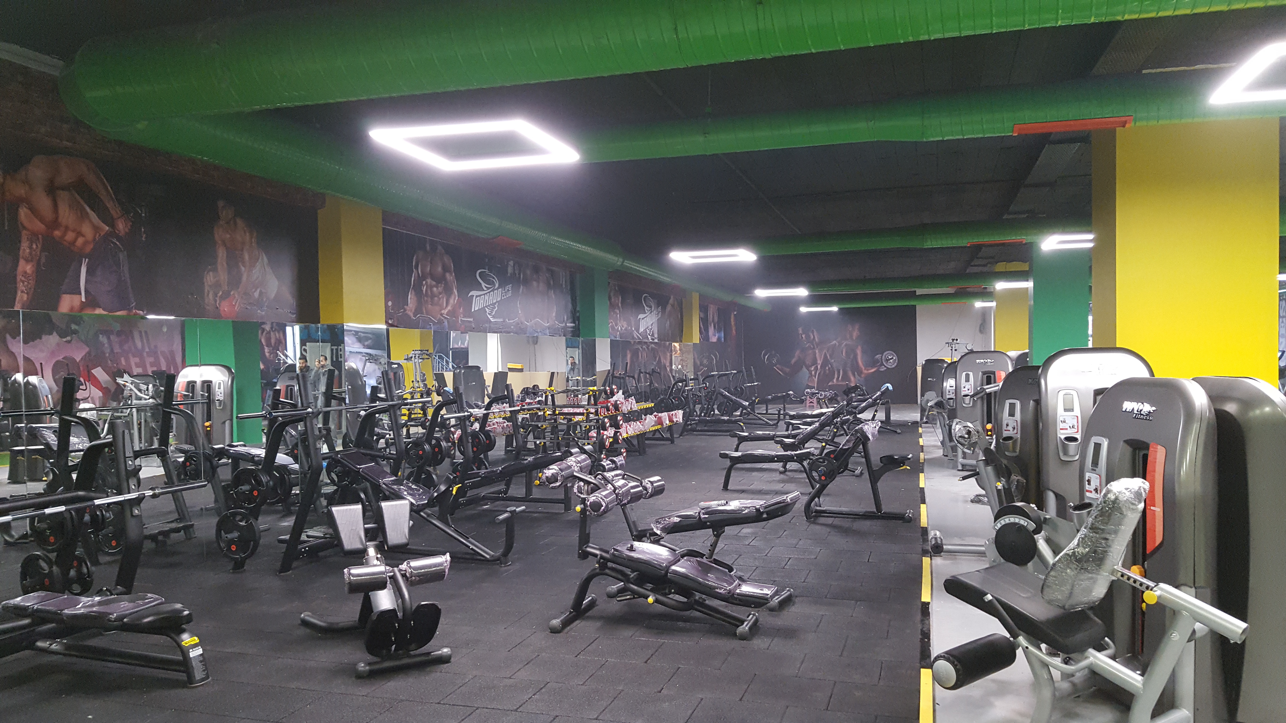 FITNESS SALONLARI